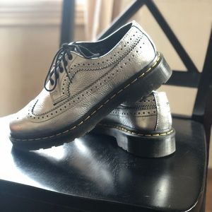 Dr. Martens Silver Santos US size 9 incl orig box